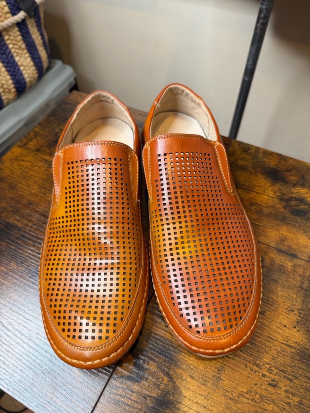 Stacy Adams Loafer Mens Shoes Light Brown Perforated Slip On Casual Size 8
